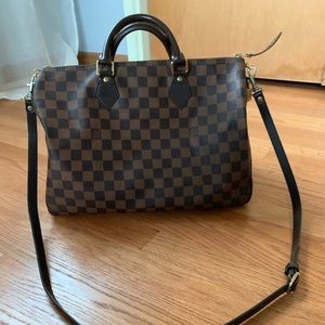 Authentic Louis Vuitton speedy 35